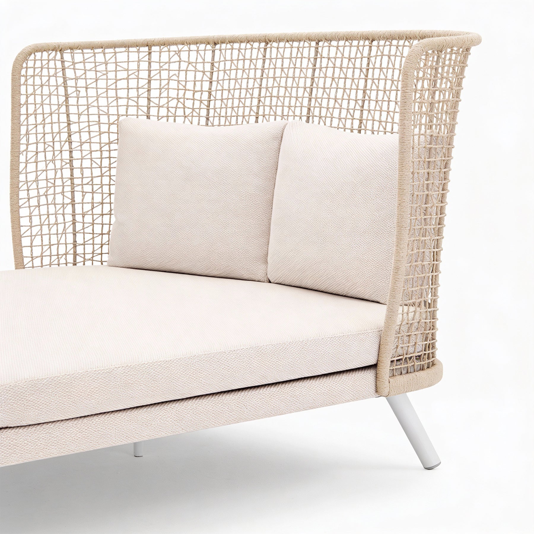 EMMA_DAYBED Beige outdoor sofa with wicker backrest on a white background