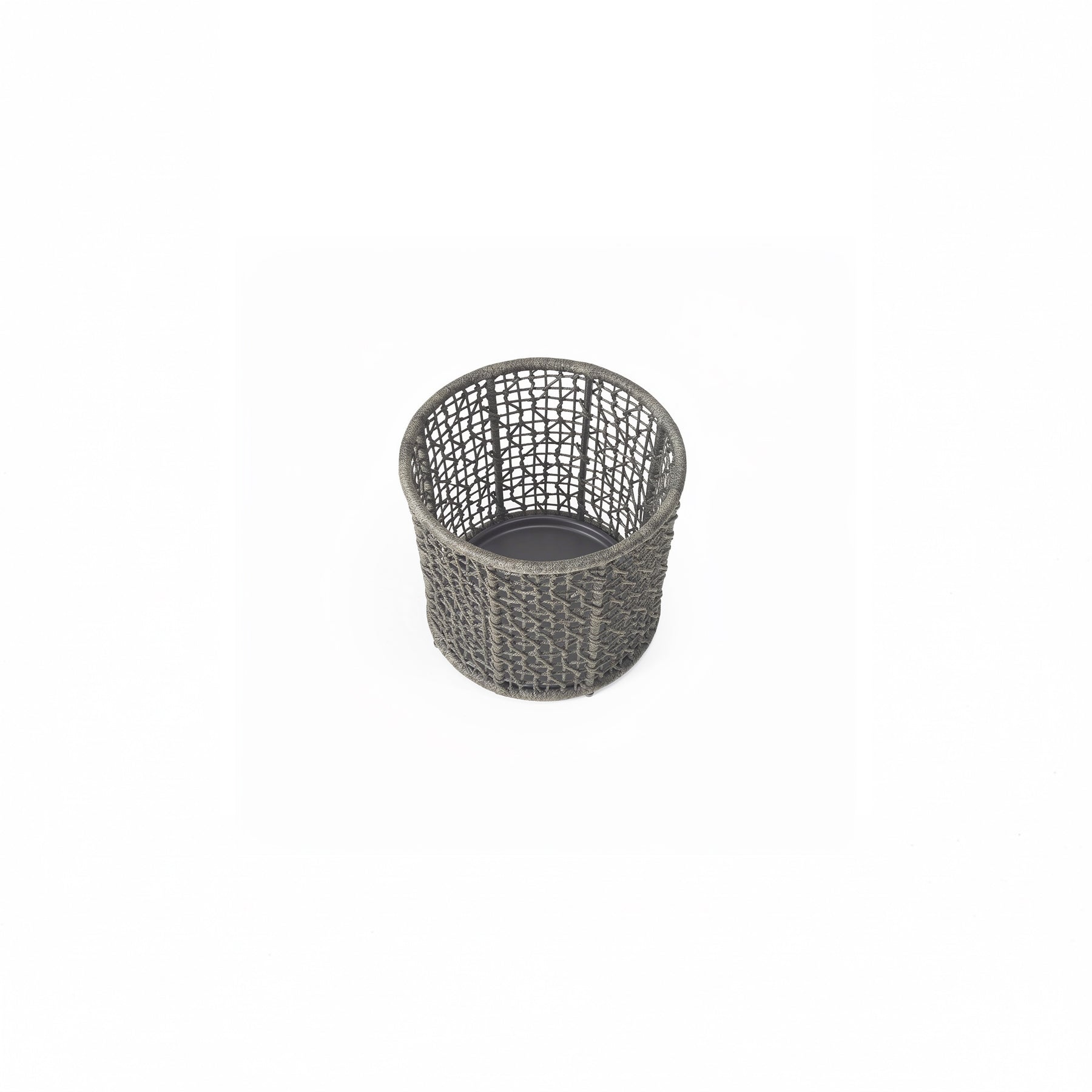 EMMA_FLOWER Woven basket on a white background