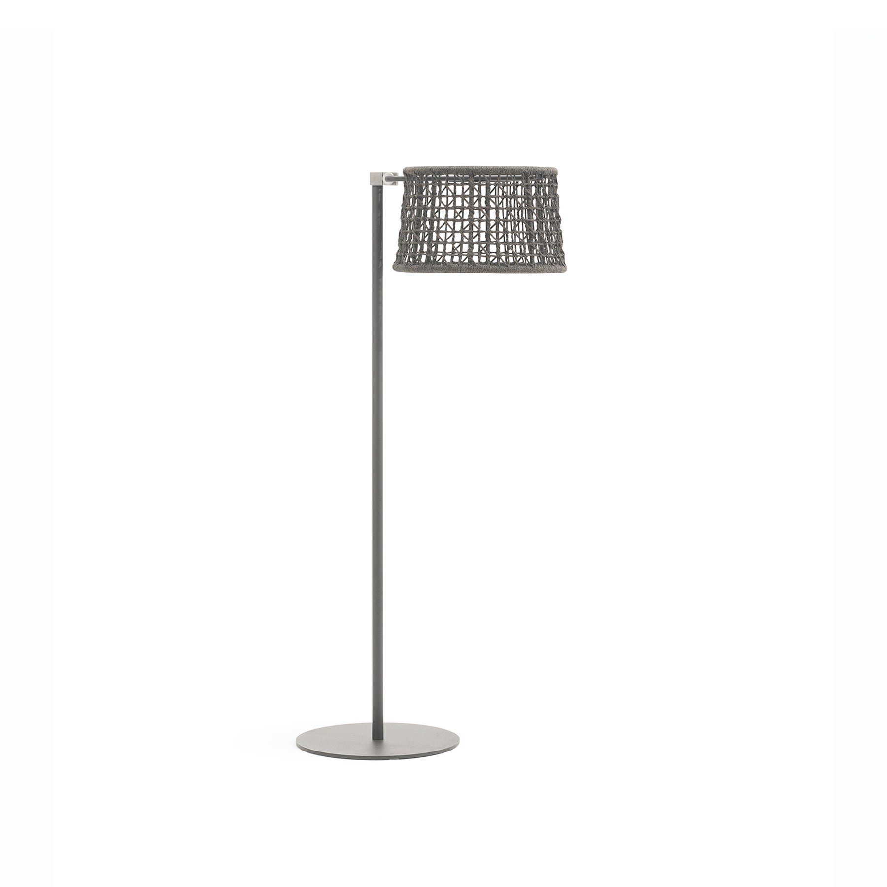 EMMA_LAMP Floor lamp with wicker shade on a white background